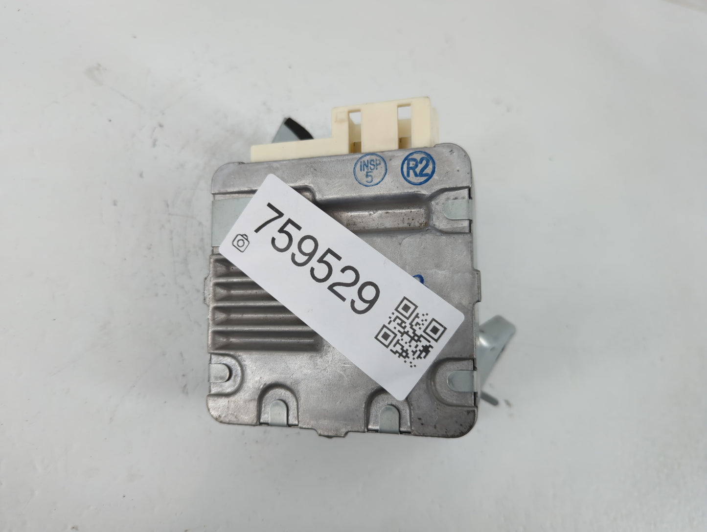 2006-2009 Toyota Prius Body Control Module Bcm Inner Cabin Fuse Box - Oemusedautoparts1.com