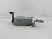 2006-2009 Toyota Prius Body Control Module Bcm 89535-47020 - Oemusedautoparts1.com