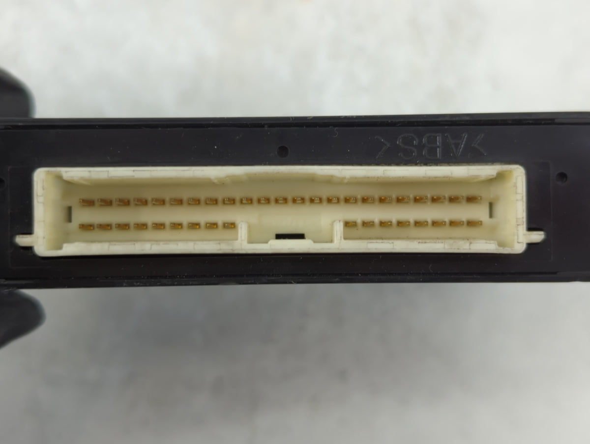 2006-2009 Toyota Prius Body Control Module Bcm 89990-47023 - Oemusedautoparts1.com