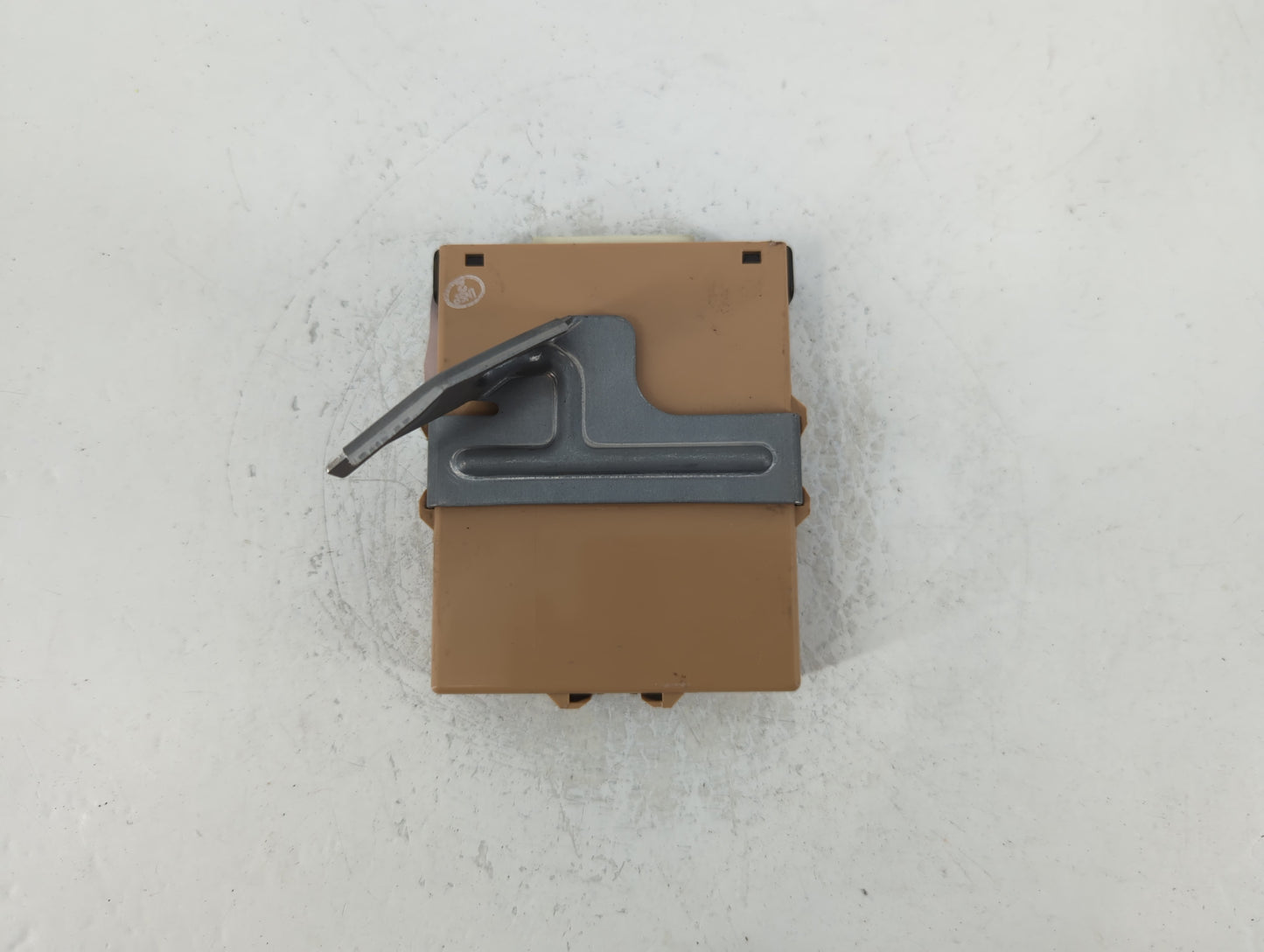 2006-2009 Toyota Prius Body Control Module Bcm 232400-5290|89111-47050 - Oemusedautoparts1.com