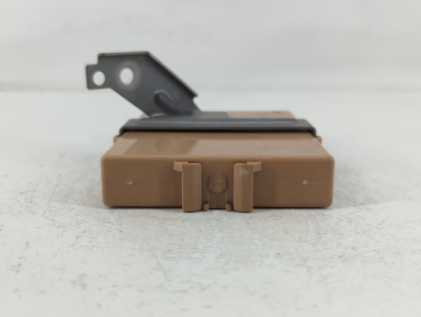 2006-2009 Toyota Prius Body Control Module Bcm 232400-5290|89111-47050 - Oemusedautoparts1.com