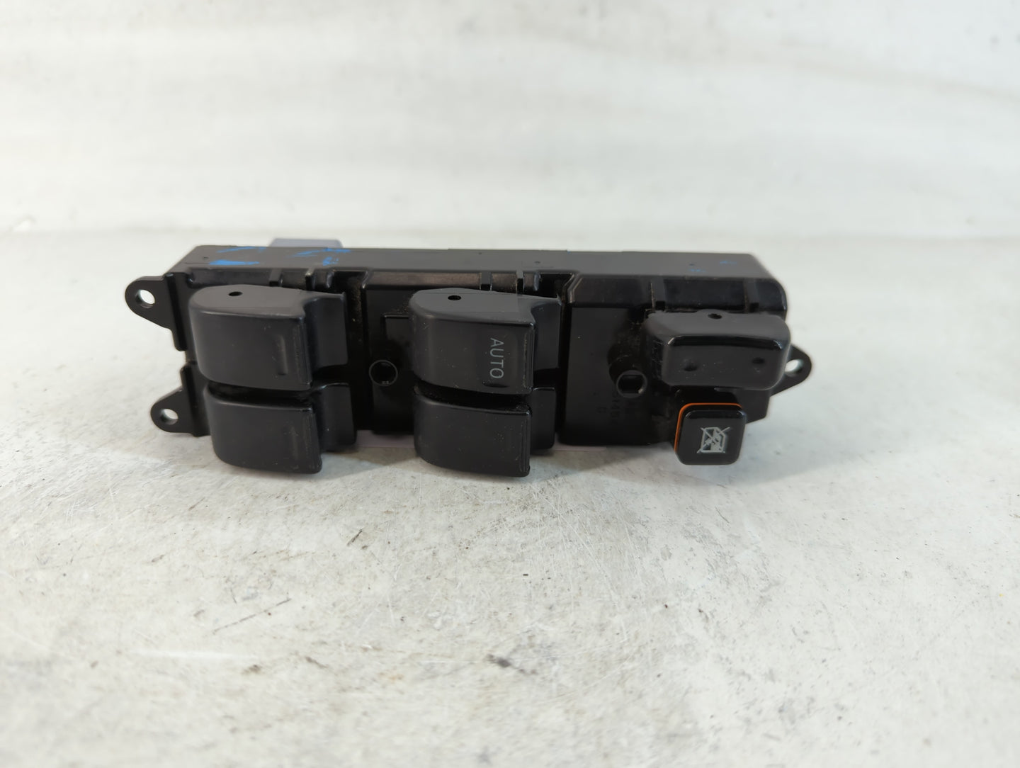 2004-2009 Toyota Prius Master Power Window Switch Replacement Driver Side Left P/N:84820-47050 Fits OEM Used Auto Parts - Oe