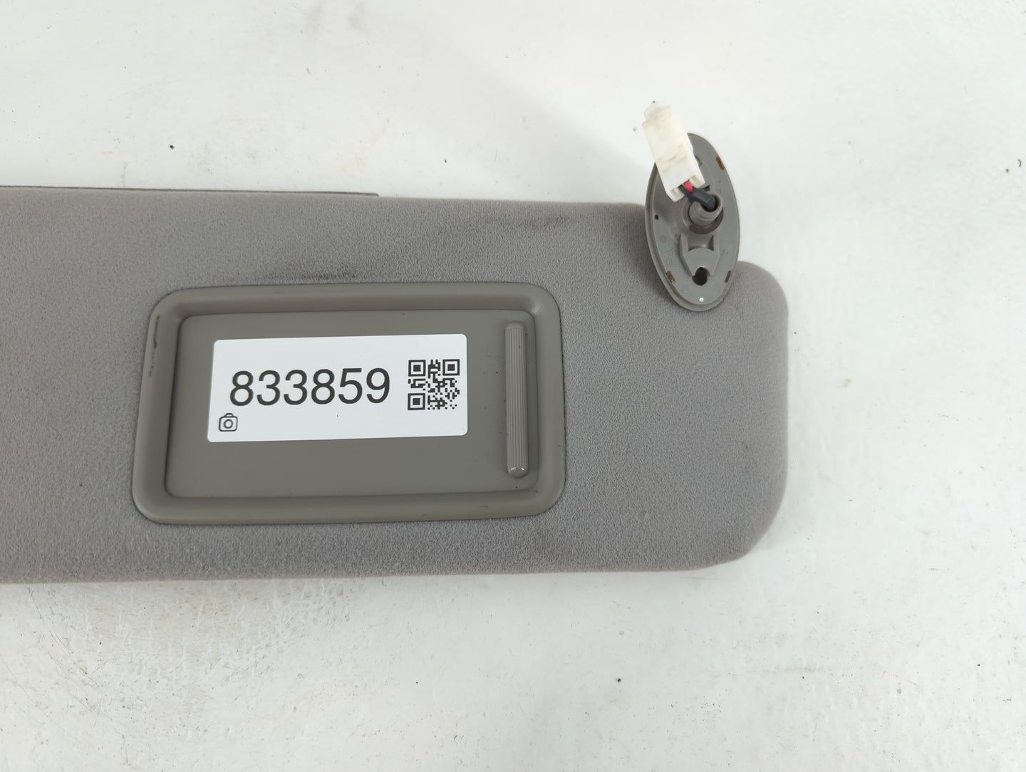 2006-2009 Toyota Prius Sun Visor Shade Replacement Passenger Right Mirror Fits Fits 2006 2007 2008 2009 OEM Used Auto Parts 