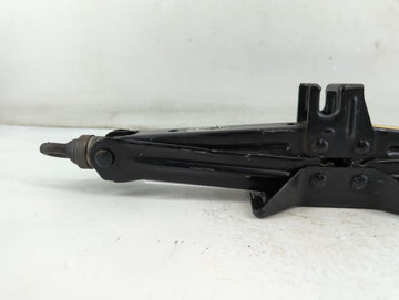 2007 Toyota Prius Spare Scissor Car Jack