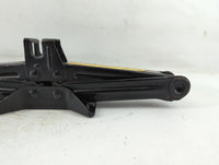2007 Toyota Prius Spare Scissor Car Jack 833891 - Oemusedautoparts1.com