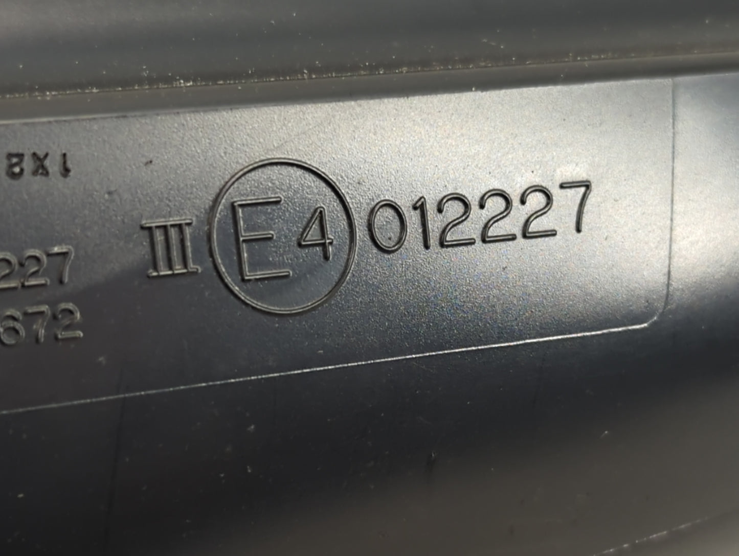 2004-2009 Toyota Prius Passenger Right Side View Manual Door Mirror Black - Oemusedautoparts1.com