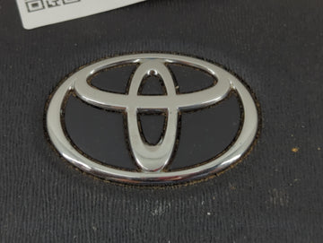 2006-2009 Toyota Prius Air Bag Driver Left Steering Wheel Mounted Fits Fits 2006 2007 2008 2009 OEM Used Auto Parts