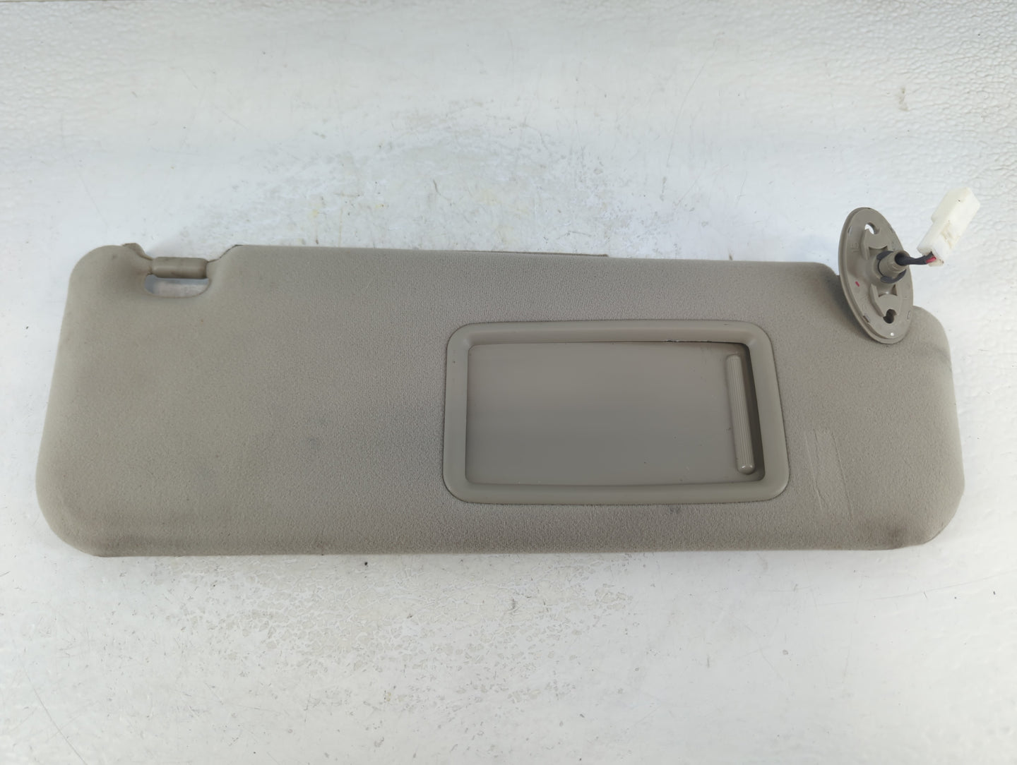 2006-2009 Toyota Prius Sun Visor Shade Replacement Passenger Right Mirror Fits Fits 2006 2007 2008 2009 OEM Used Auto Parts 