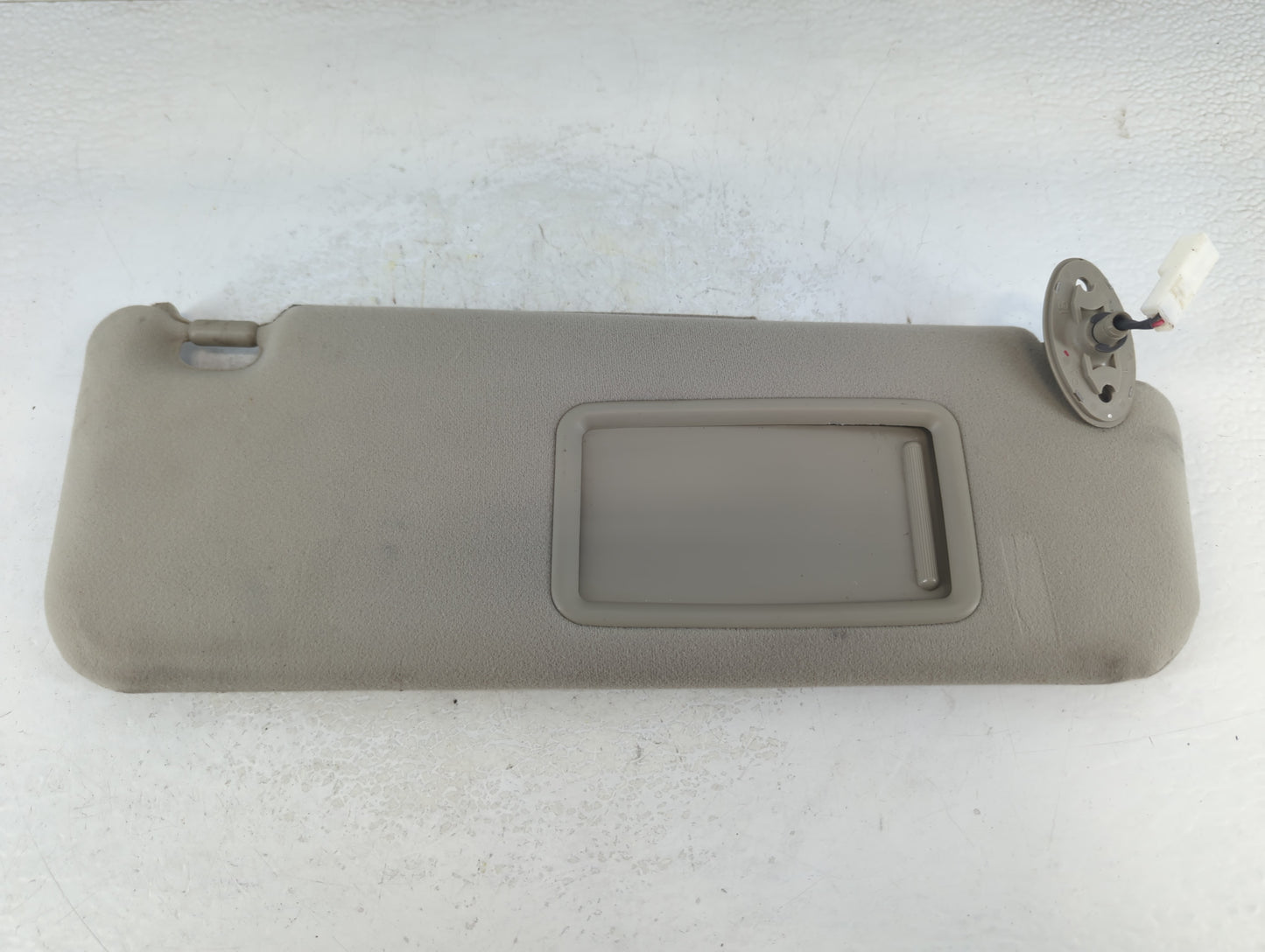 2006-2009 Toyota Prius Sun Visor Shade Replacement Passenger Right Mirror Fits Fits 2006 2007 2008 2009 OEM Used Auto Parts 