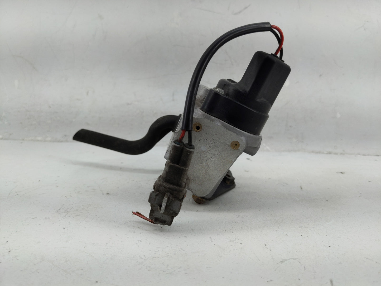 2006-2009 Toyota Prius ABS Pump Control Module Replacement Fits Fits 2006 2007 2008 2009 OEM Used Auto Parts - Oemusedautopa