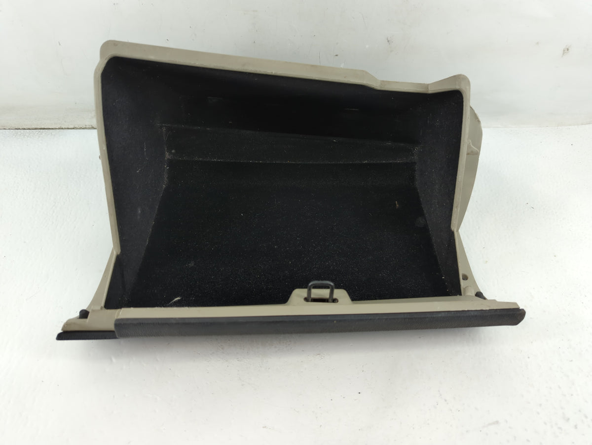 2007 Toyota Prius Passenger Glove Box Door Storage Compartment 843352 - Oemusedautoparts1.com