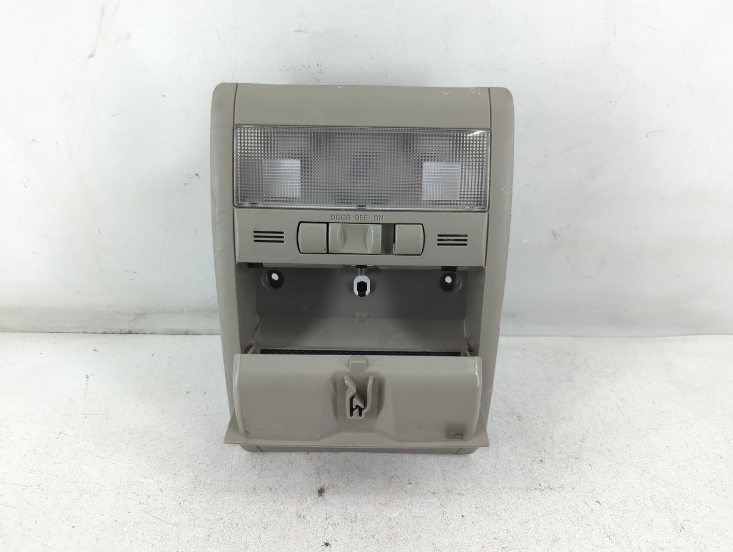 2004-2009 Toyota Prius Overhead Roof Console Interior Dome Light - Oemusedautoparts1.com