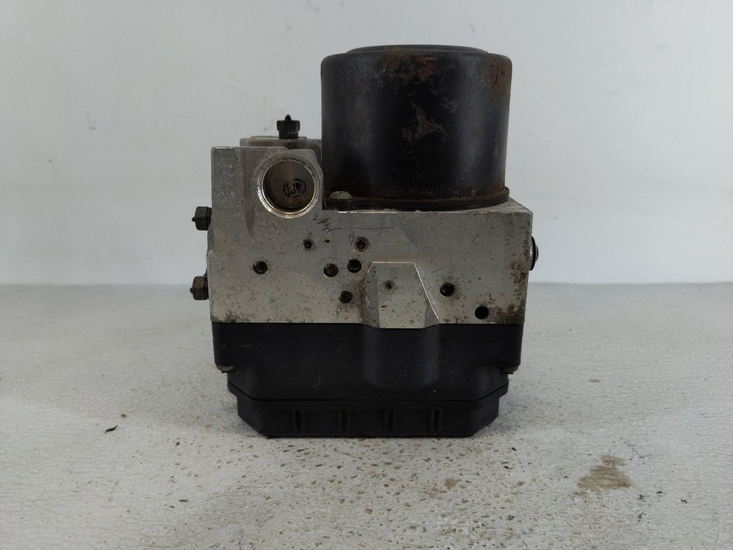 2006-2008 Toyota Rav4 ABS Pump Control Module Replacement P/N:89541-42200 44540-42080 Fits Fits 2006 2007 2008 OEM Used Auto