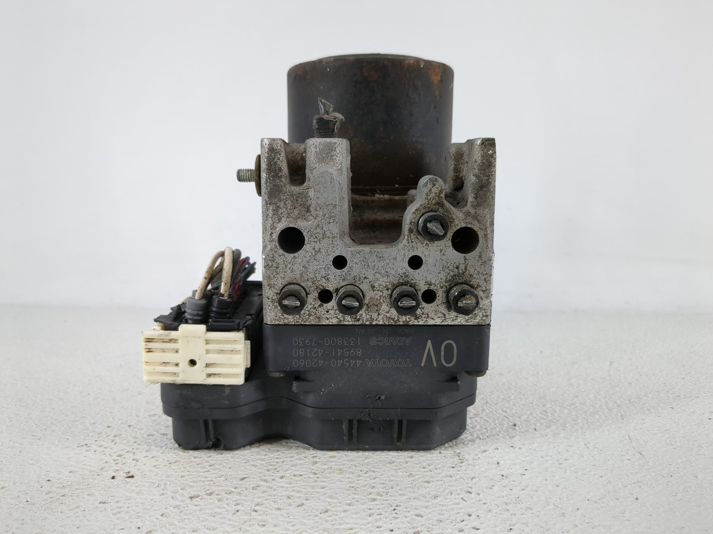 2006-2008 Toyota Rav4 ABS Pump Control Module Replacement P/N:44540-42060 89541-42200, 44540-42080 Fits Fits 2006 2007 2008 