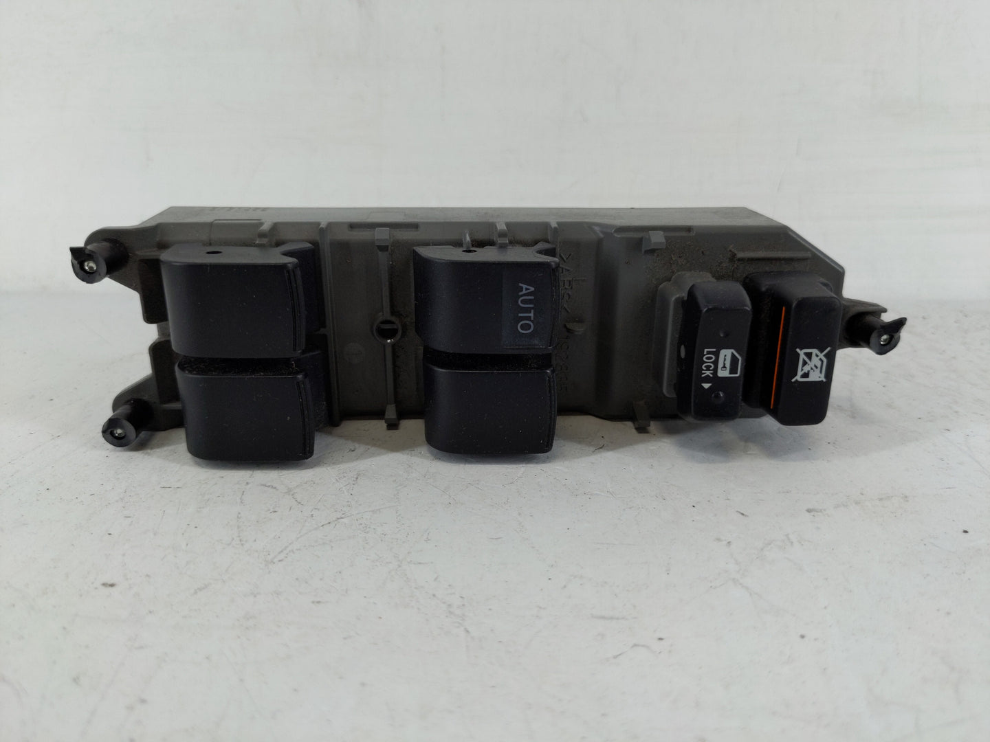 2006-2012 Toyota Rav4 Master Power Window Switch Replacement Driver Side Left P/N:192835 74232-42070 Fits OEM Used Auto Part