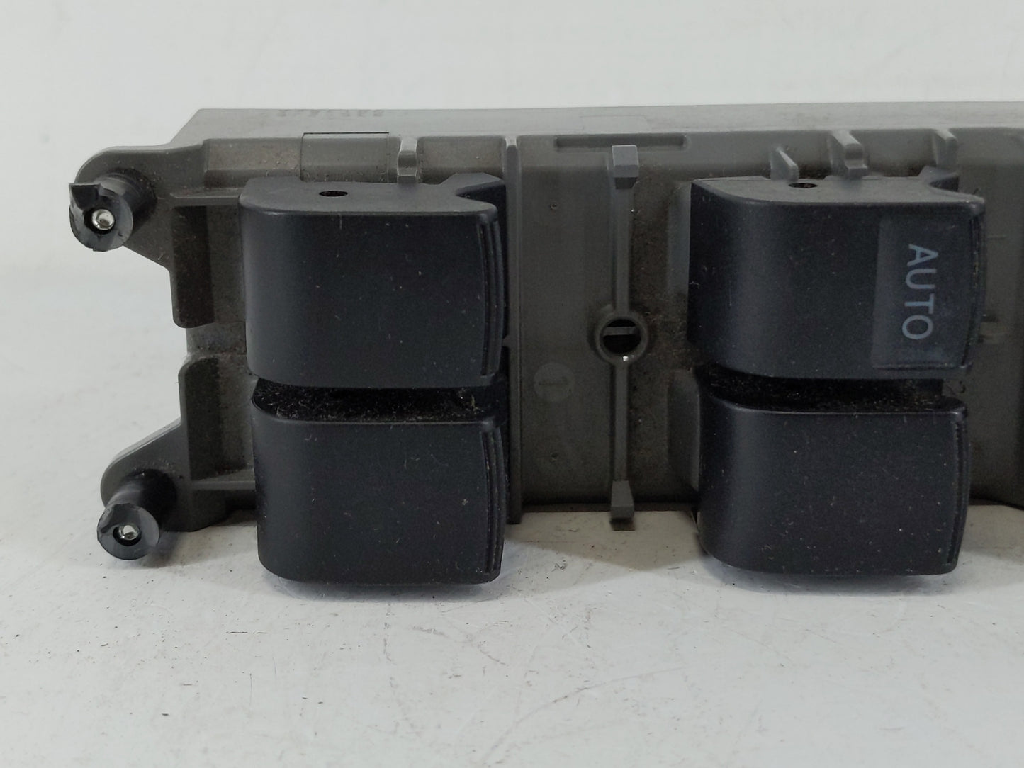 2006-2012 Toyota Rav4 Master Power Window Switch Replacement Driver Side Left P/N:192835 74232-42070 Fits OEM Used Auto Part