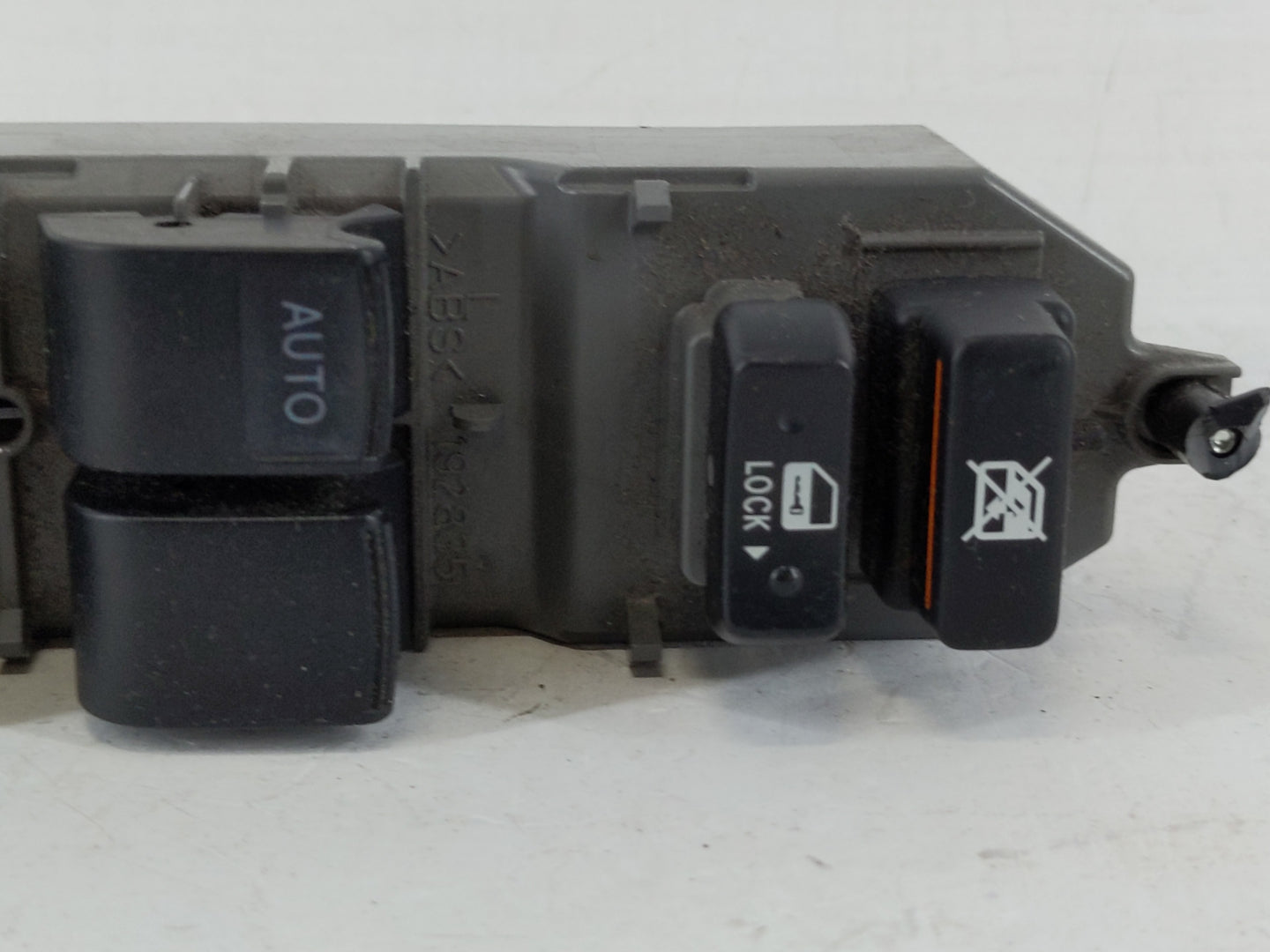 2006-2012 Toyota Rav4 Master Power Window Switch Replacement Driver Side Left P/N:192835 74232-42070 Fits OEM Used Auto Part