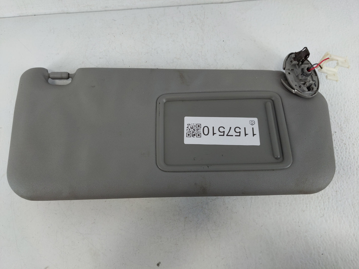 2006-2009 Toyota Rav4 Sun Visor Shade Replacement Driver Left Mirror Fits Fits 2006 2007 2008 2009 OEM Used Auto Parts - Oem