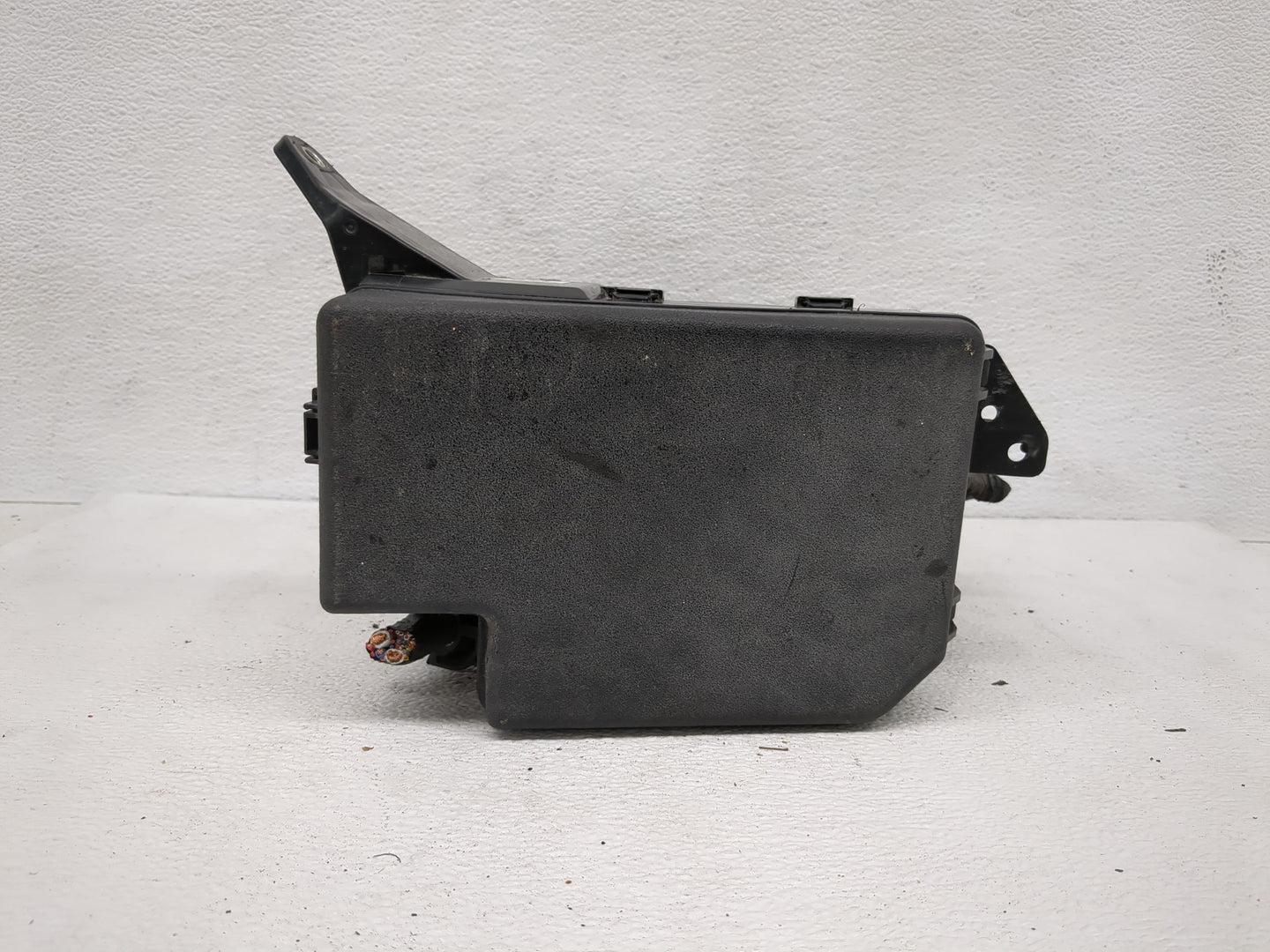 2007 Toyota Rav4 Fusebox Fuse Box Panel Relay Module Fits OEM Used Auto Parts - Oemusedautoparts1.com