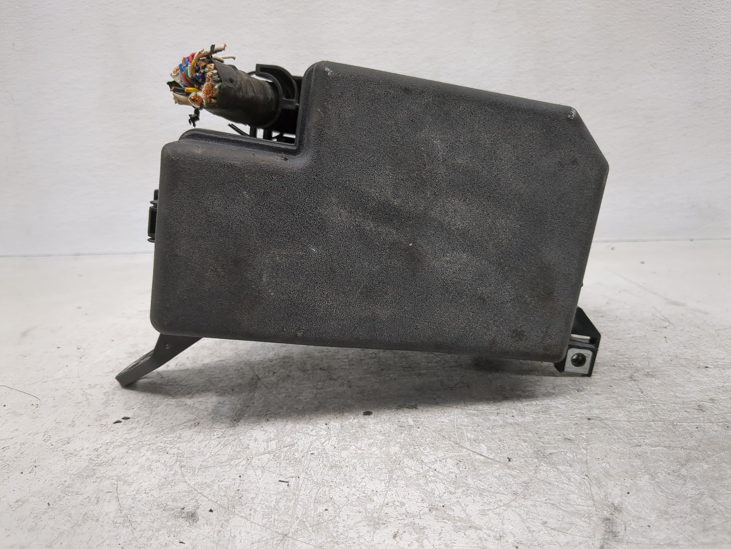 2007 Toyota Rav4 Fusebox Fuse Box Panel Relay Module Fits OEM Used Auto Parts - Oemusedautoparts1.com