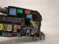2007 Toyota Rav4 Fusebox Fuse Box Panel Relay Module Fits OEM Used Auto Parts - Oemusedautoparts1.com