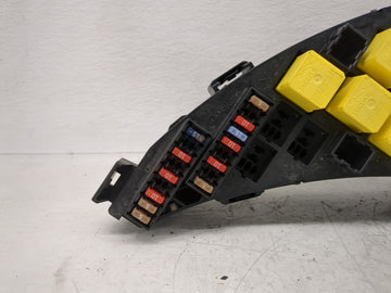 2007 Toyota Rav4 Fusebox Fuse Box Panel Relay Module Fits OEM Used Auto Parts