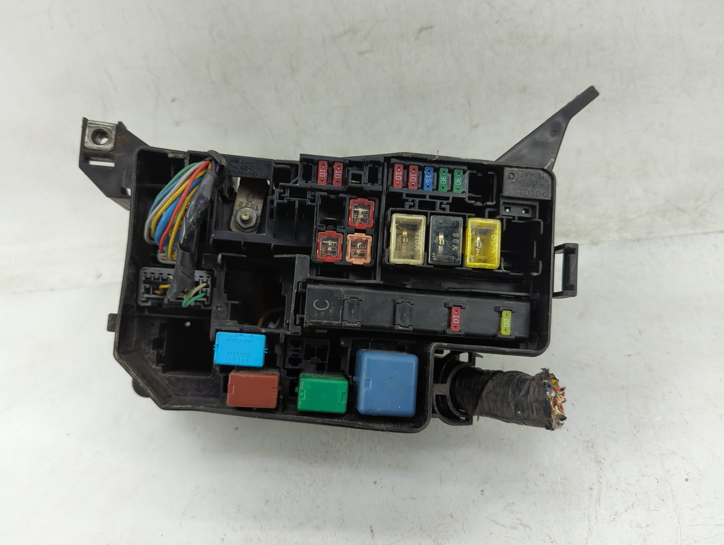 2007 Toyota Rav4 Fusebox Fuse Box Panel Relay Module Fits OEM Used Auto Parts - Oemusedautoparts1.com
