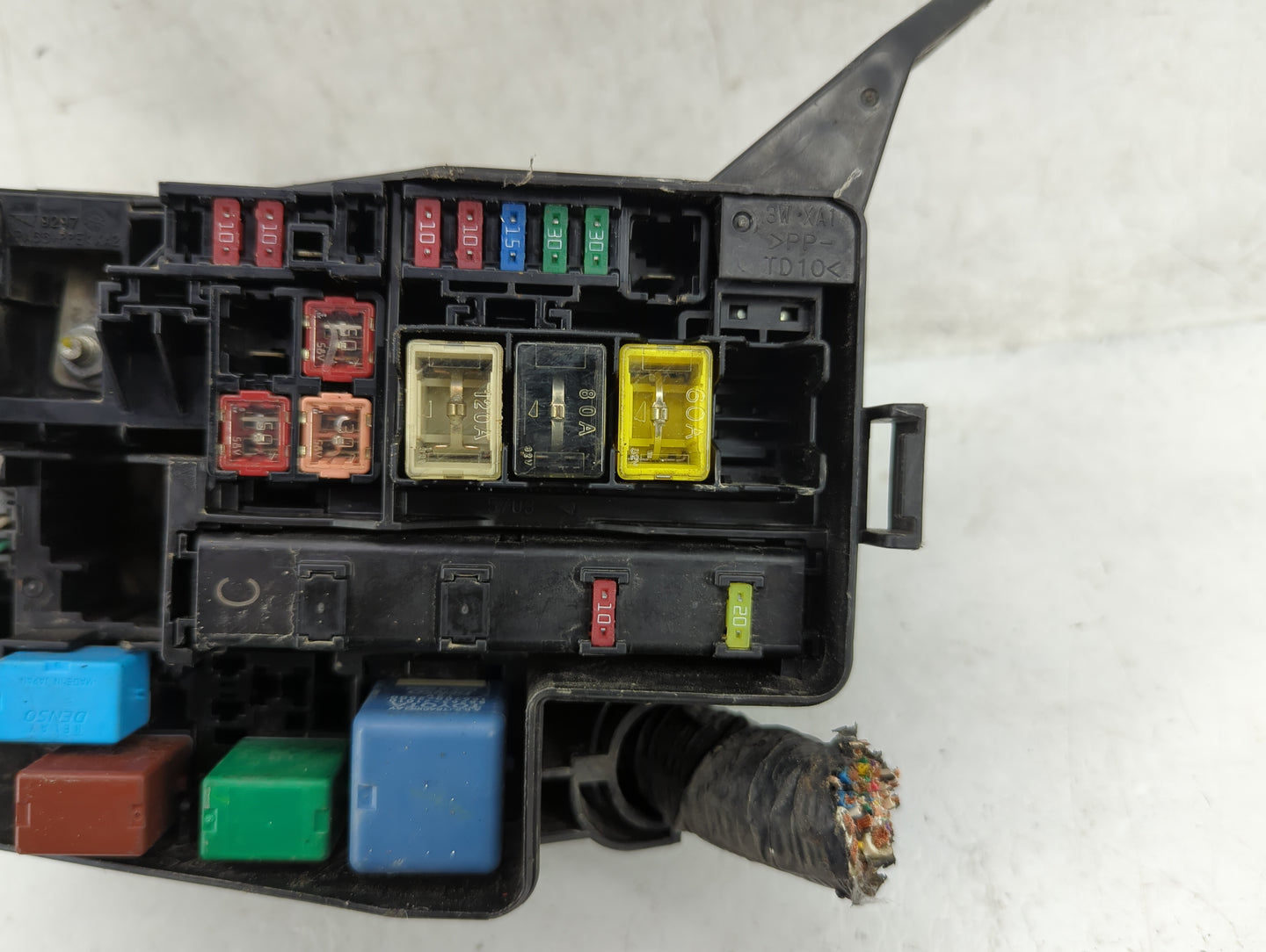 2007 Toyota Rav4 Fusebox Fuse Box Panel Relay Module Fits OEM Used Auto Parts - Oemusedautoparts1.com