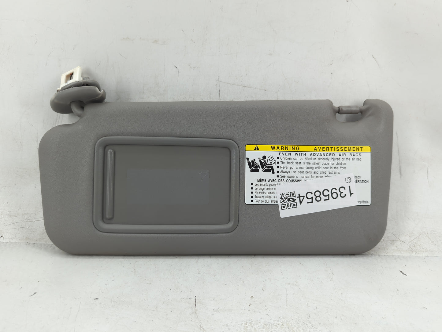 2006-2009 Toyota Rav4 Sun Visor Shade Replacement Driver Left Mirror Fits Fits 2006 2007 2008 2009 OEM Used Auto Parts - Oem