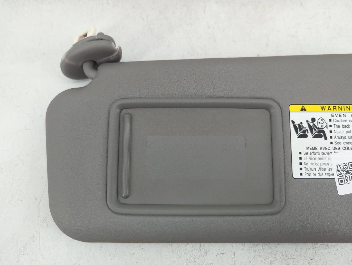 2006-2009 Toyota Rav4 Sun Visor Shade Replacement Driver Left Mirror Fits Fits 2006 2007 2008 2009 OEM Used Auto Parts - Oem