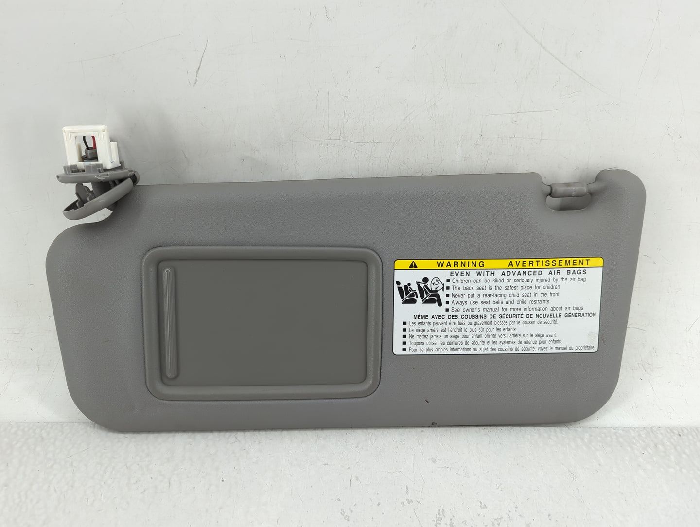 2006-2009 Toyota Rav4 Sun Visor Shade Replacement Driver Left Mirror Fits Fits 2006 2007 2008 2009 OEM Used Auto Parts - Oem
