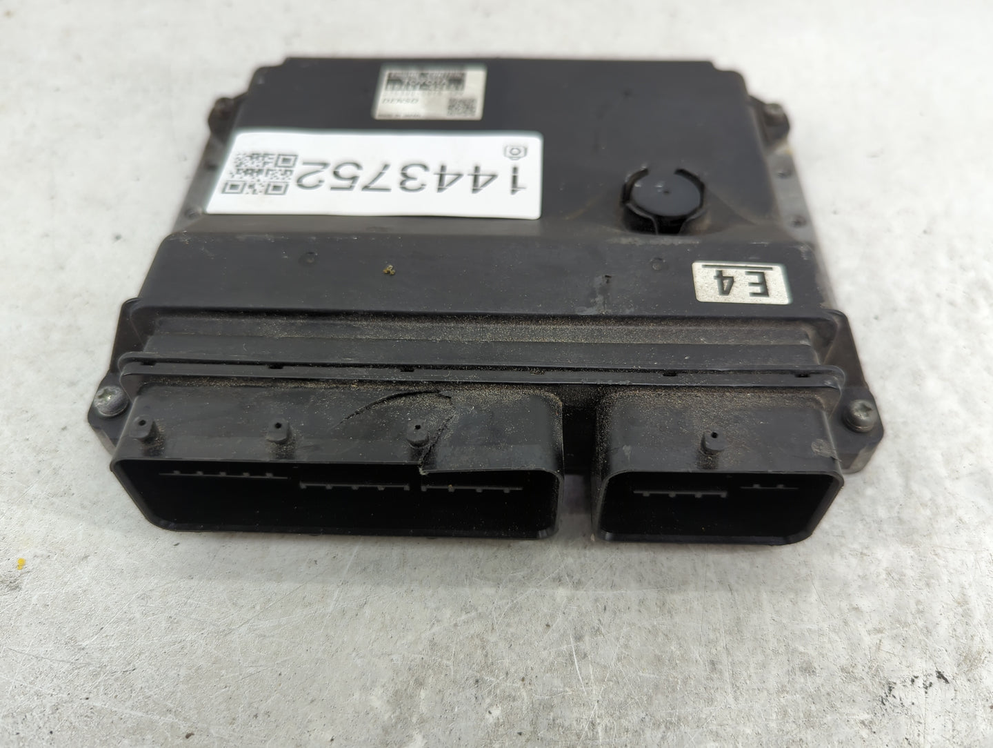 2007 Toyota Rav4 PCM Engine Control Computer ECU ECM PCU OEM P/N:89661-42E51 275300-0010 Fits OEM Used Auto Parts - Oemuseda