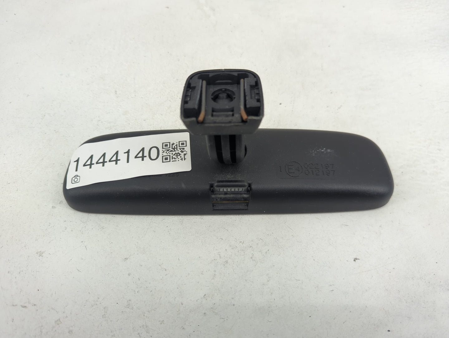 2004-2015 Toyota Rav4 Interior Rear View Mirror Replacement OEM P/N:022197 012197 Fits OEM Used Auto Parts - Oemusedautopart