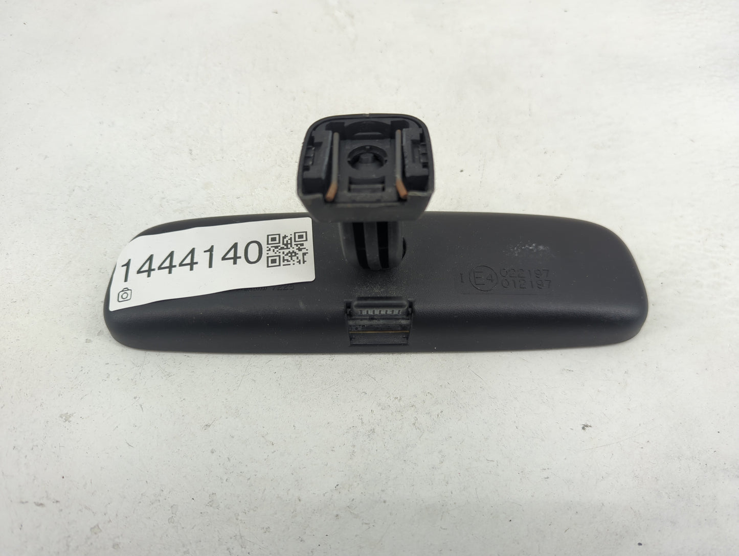 2004-2015 Toyota Rav4 Interior Rear View Mirror Replacement OEM P/N:022197 012197 Fits OEM Used Auto Parts - Oemusedautopart