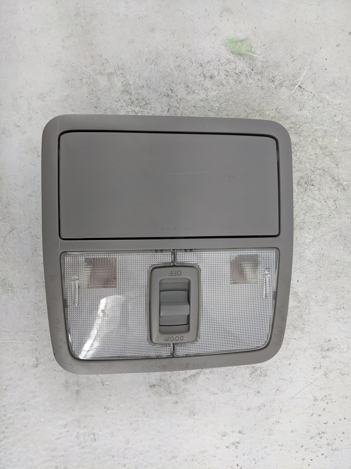 2006-2008 Toyota Rav4 Overhead Roof Console Gray - Oemusedautoparts1.com