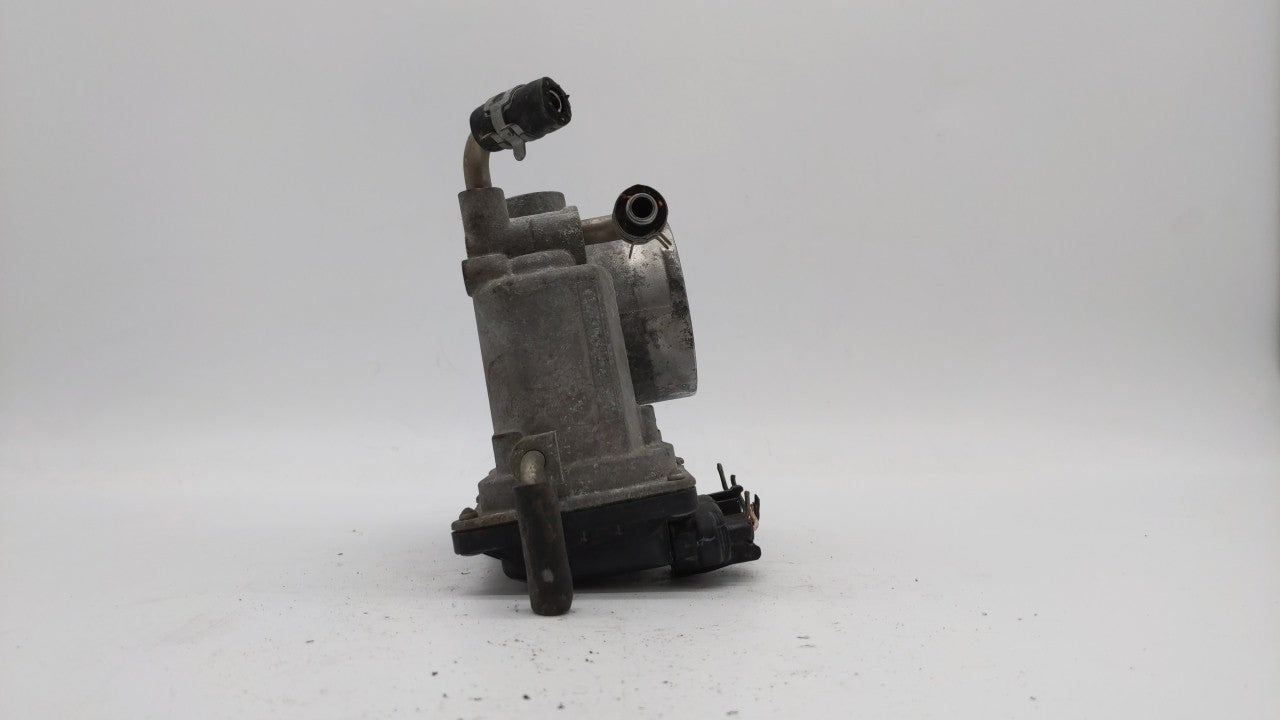 2006-2008 Toyota Rav4 Throttle Body P/N:22030-28071 22030-28070 Fits Fits 2006 2007 2008 2009 2010 2011 2012 2013 2014 2015 