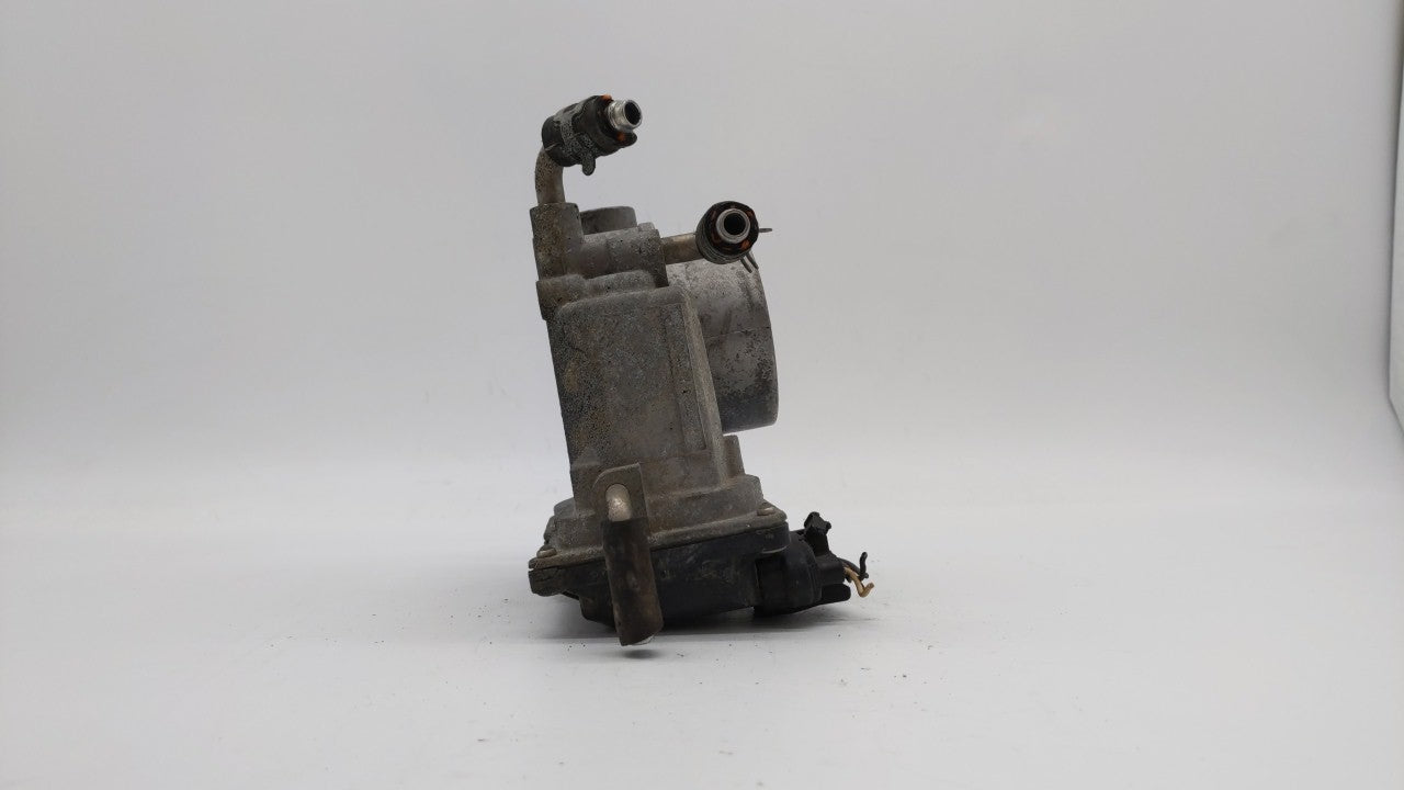 2006-2008 Toyota Rav4 Throttle Body P/N:22030-28071 22030-28070 Fits Fits 2006 2007 2008 2009 2010 2011 2012 2013 2014 2015 