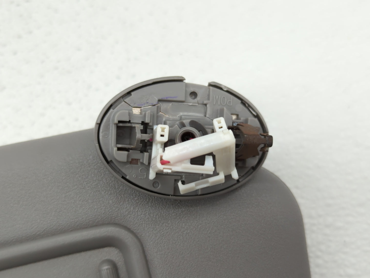 2006-2009 Toyota Rav4 Sun Visor Shade Replacement Passenger Right Mirror Fits Fits 2006 2007 2008 2009 OEM Used Auto Parts -