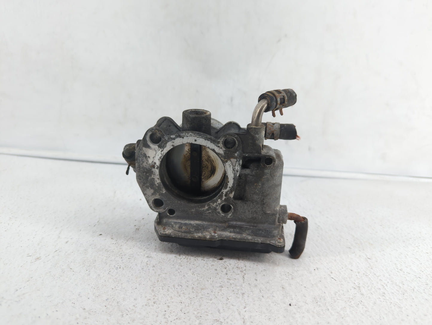 2006-2008 Toyota Rav4 Throttle Body P/N:22030-28070 22030-0H030 Fits Fits 2006 2007 2008 2009 2010 2011 2012 2013 2014 2015 