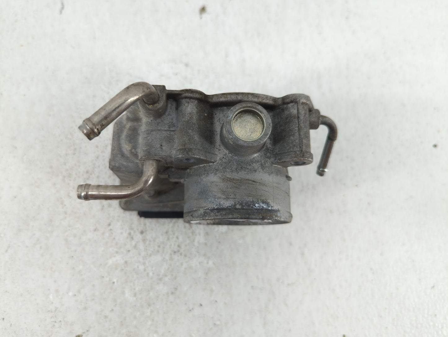 2006-2008 Toyota Rav4 Throttle Body P/N:22030-28071 22030-28070 Fits Fits 2006 2007 2008 2009 2010 2011 2012 2013 2014 2015 