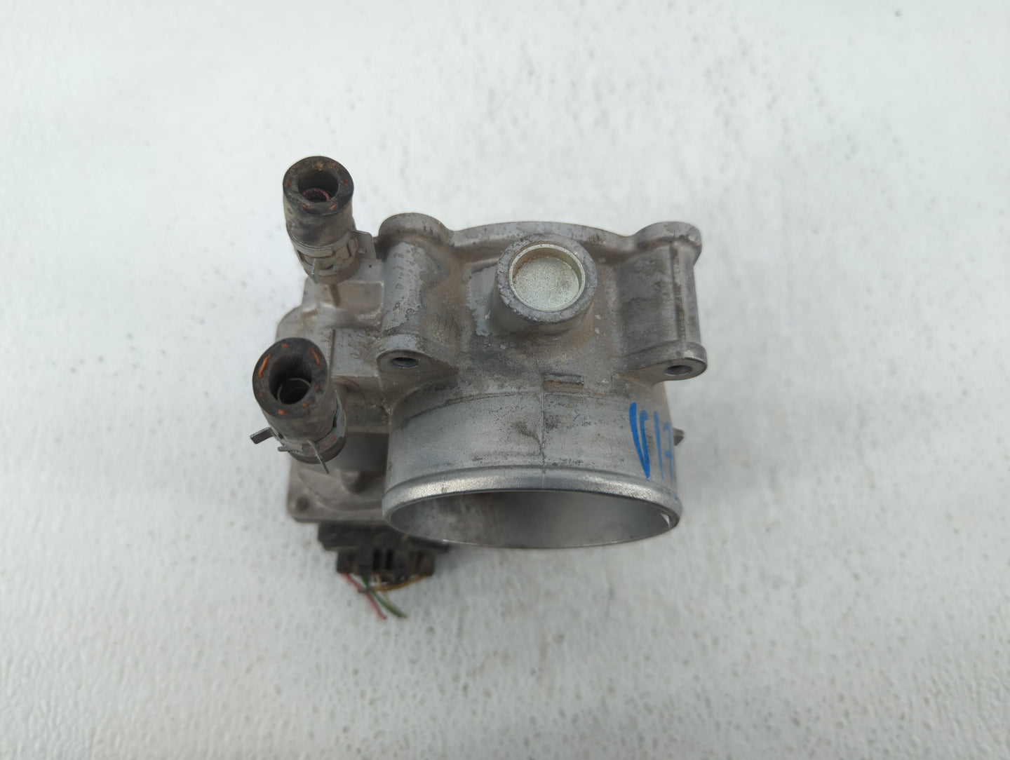 2006-2012 Toyota Rav4 Throttle Body P/N:22030-31030 Fits OEM Used Auto Parts - Oemusedautoparts1.com