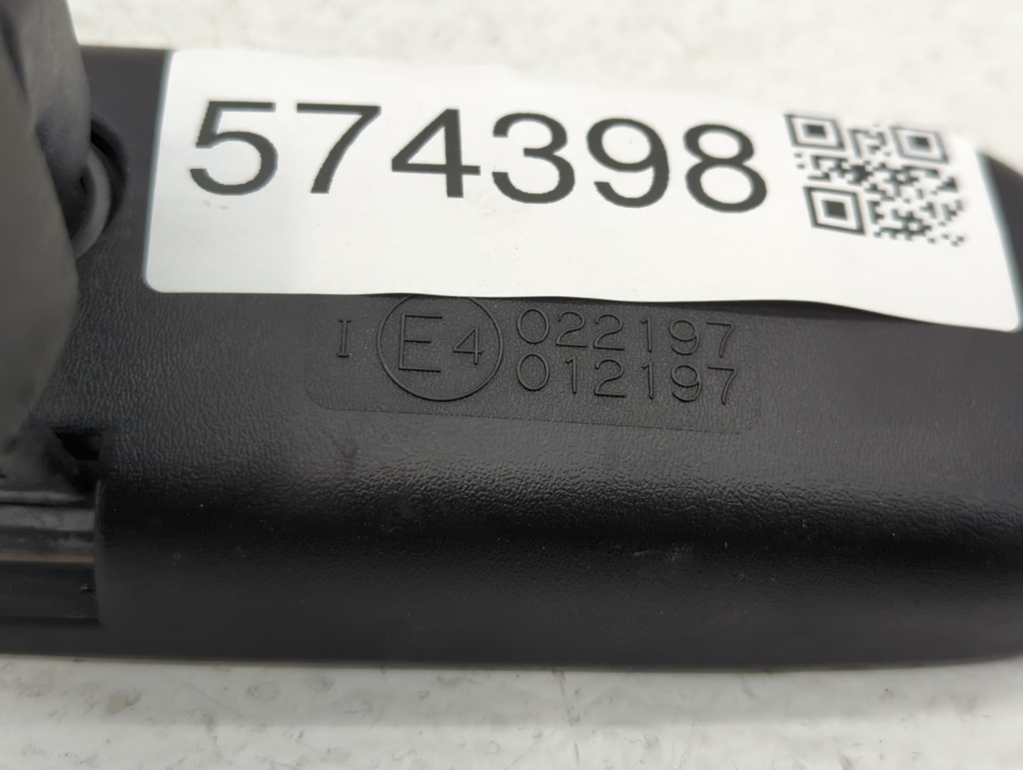 2004-2015 Toyota Rav4 Interior Rear View Mirror Replacement OEM P/N:E4012197 E4022197 Fits OEM Used Auto Parts - Oemusedauto