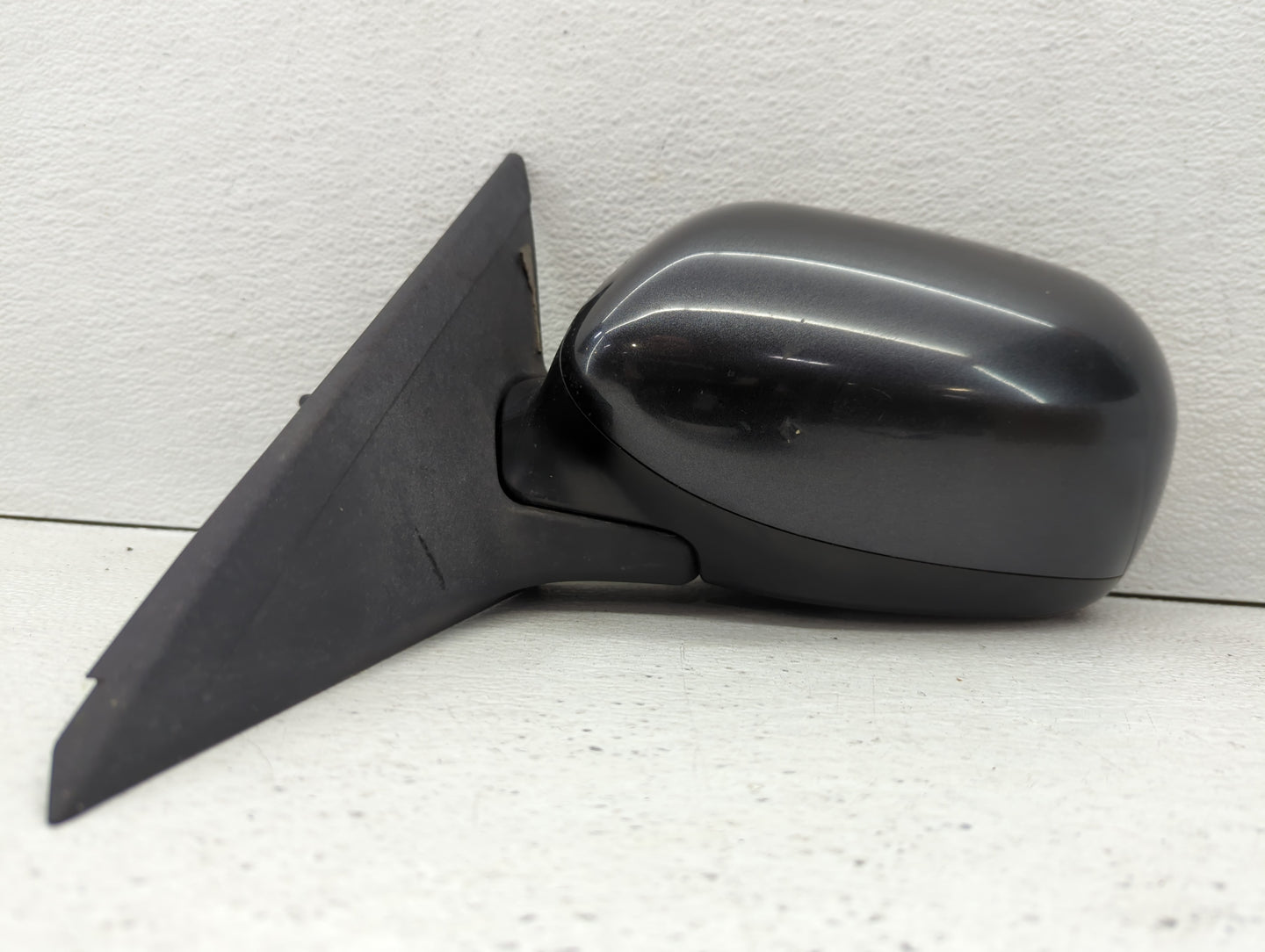 2006-2008 Toyota Rav4 Driver Side View Mirror - Left Door Mirror OEM Used - Oemusedautoparts1.com