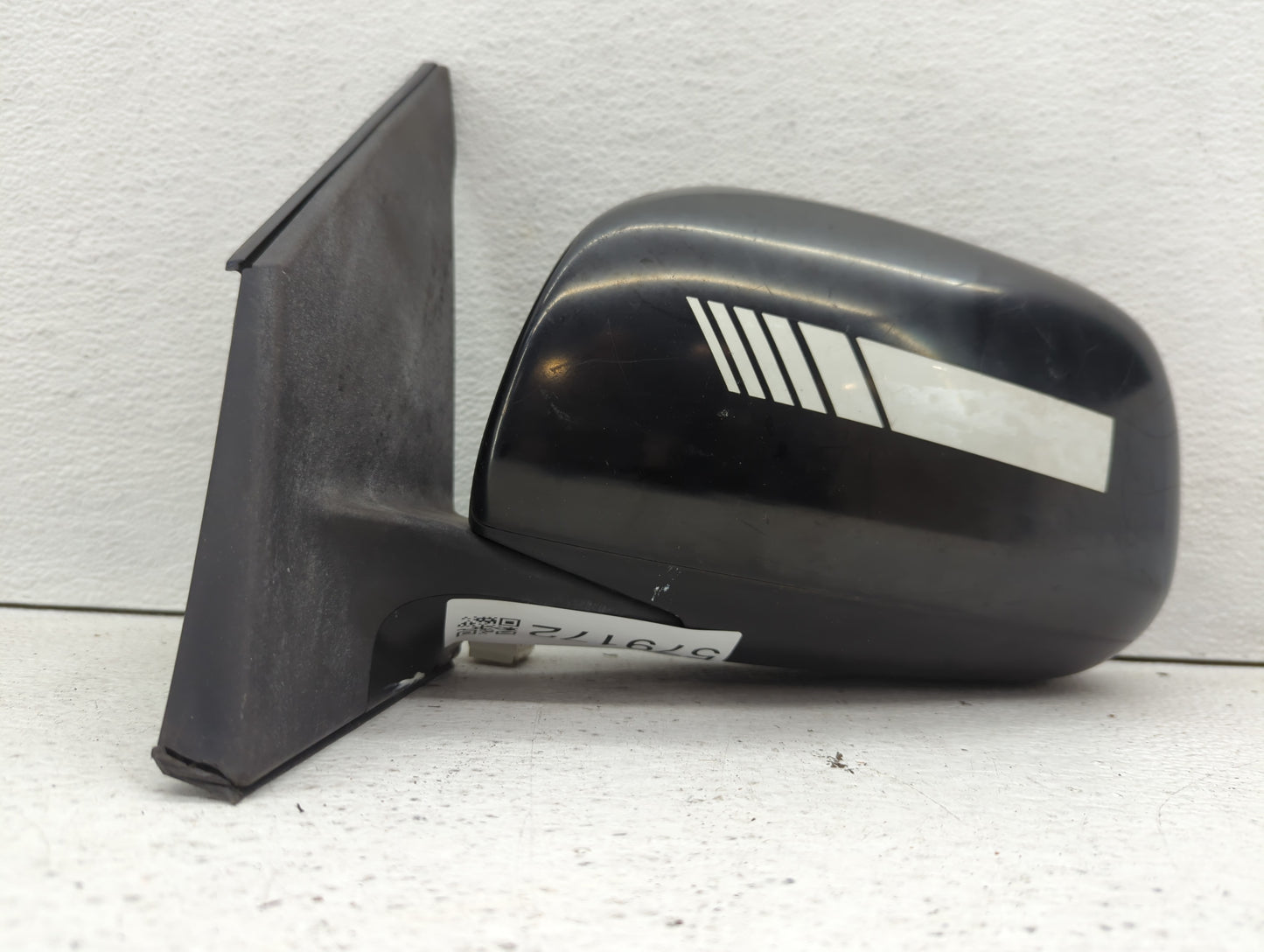 2006-2008 Toyota Rav4 Driver Side View Mirror - Left Door Mirror OEM Used - Oemusedautoparts1.com