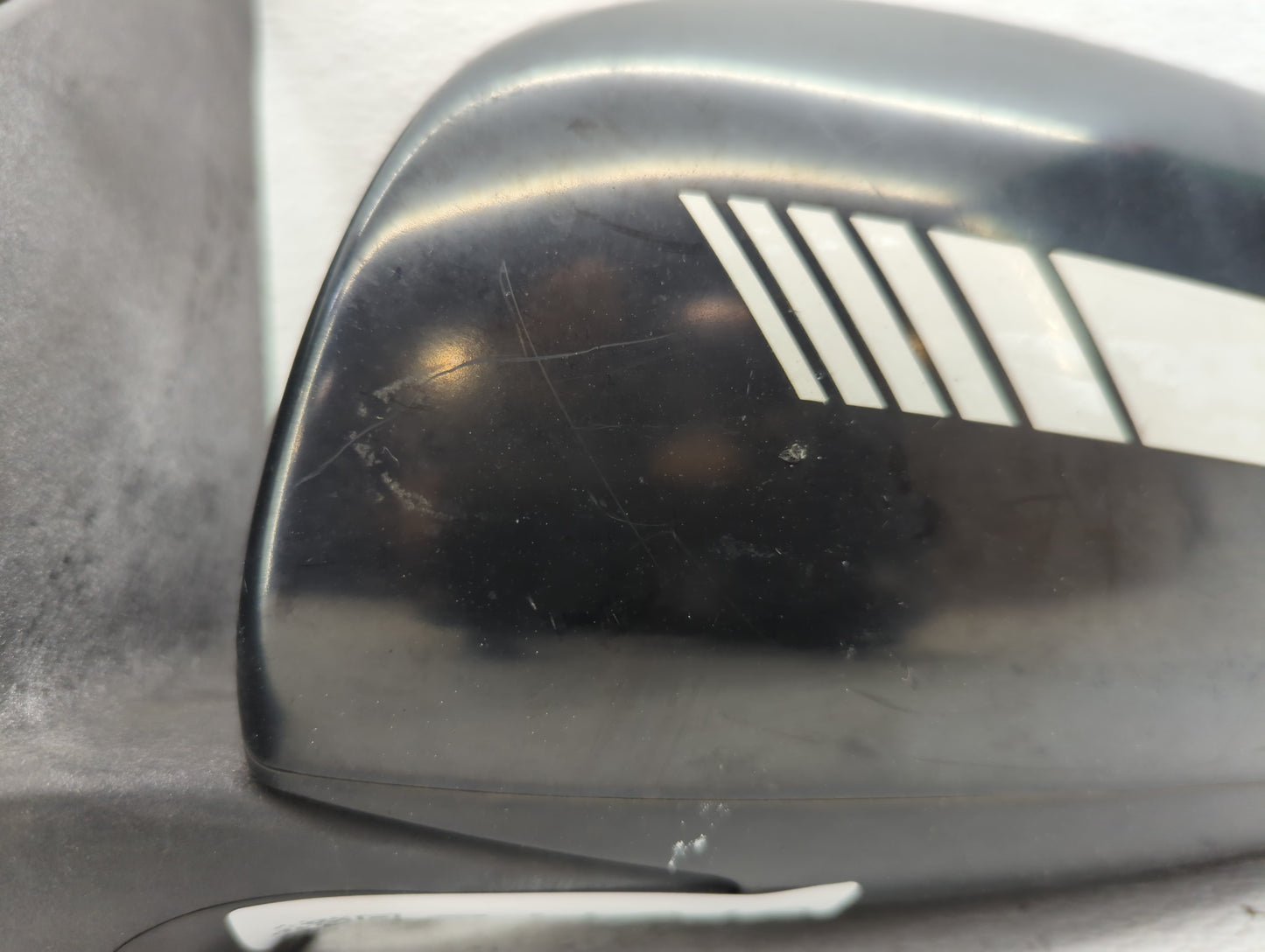 2006-2008 Toyota Rav4 Driver Side View Mirror - Left Door Mirror OEM Used - Oemusedautoparts1.com