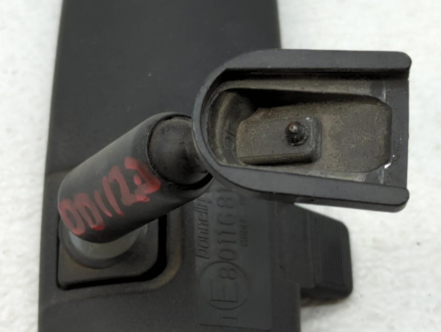 2004-2015 Toyota Rav4 Interior Rear View Mirror Replacement OEM P/N:E4012197 E4022197 Fits OEM Used Auto Parts - Oemusedauto