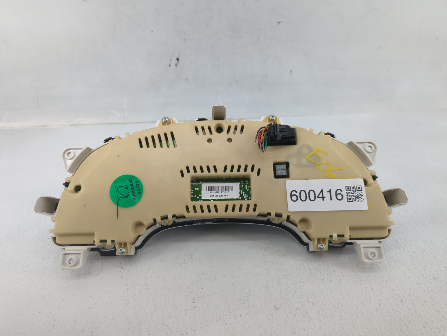 2006-2008 Toyota Rav4 Instrument Cluster Speedometer Gauges P/N:GMT 193 Fits Fits 2006 2007 2008 OEM Used Auto Parts - Oemus