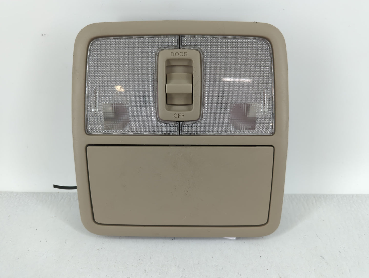 2006-2008 Toyota Rav4 Overhead Roof Console 623729 - Oemusedautoparts1.com