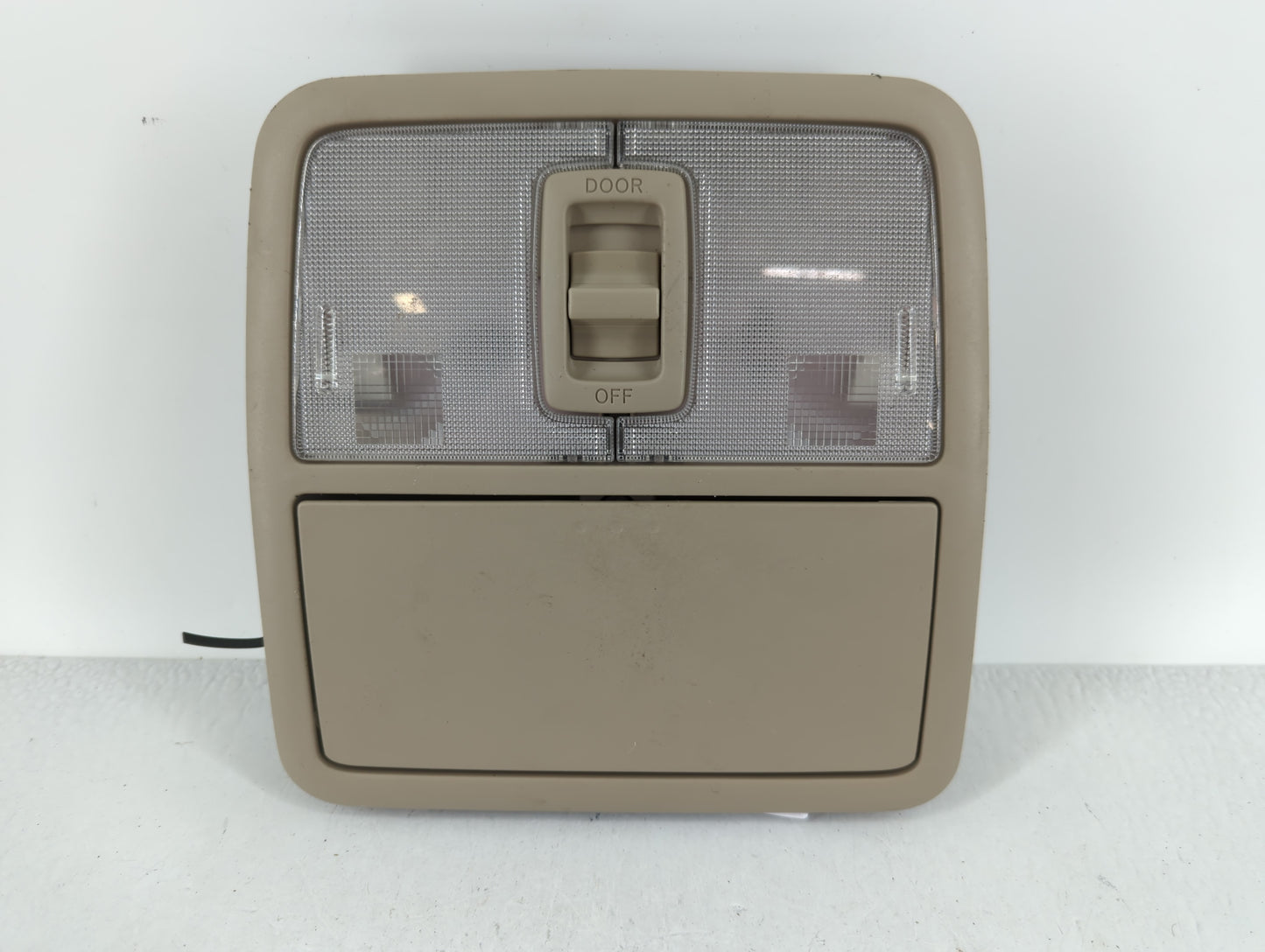 2006-2008 Toyota Rav4 Overhead Roof Console 623729 - Oemusedautoparts1.com