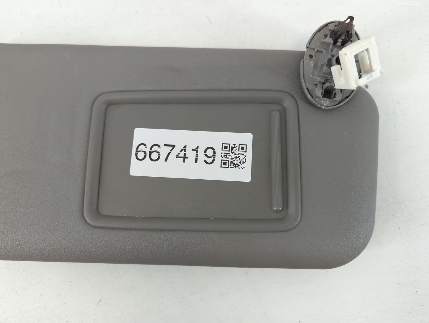 2006-2009 Toyota Rav4 Sun Visor Shade Replacement Passenger Right Mirror Fits Fits 2006 2007 2008 2009 OEM Used Auto Parts -